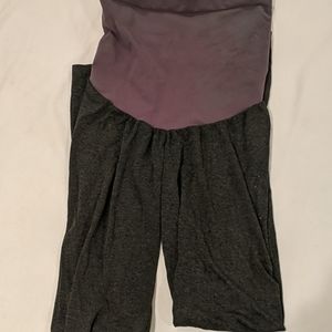 A Pea in a Pod Grey Stretch Maternity Leggings